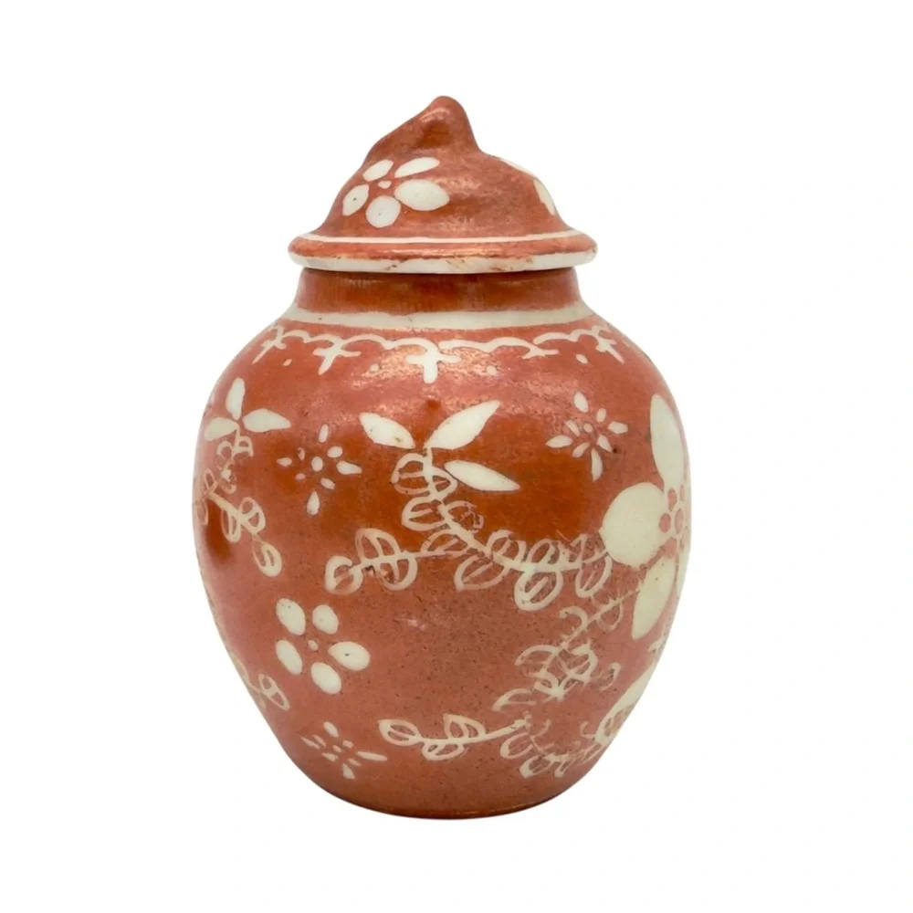 Chinese Miniature Ginger Jar Iron Red White Florals Cross With Display Base Vtg